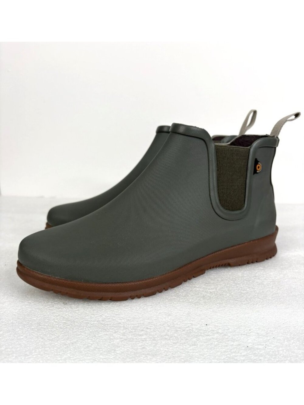 Bogs Sweet Pea Rain Boot Women’s 9 Green Chelsea Waterproof 72198-306